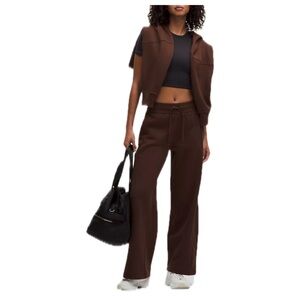 💪🏼 Lululemon Scuba High-Rise Wide-Leg Pant